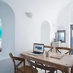 Gaia Villa Imerovigli (Santorini)