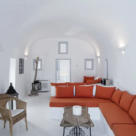 Gaia Villa *